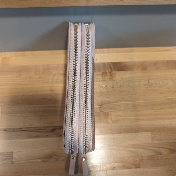 Double zippered wallet/clutch - Picture 6 of 8